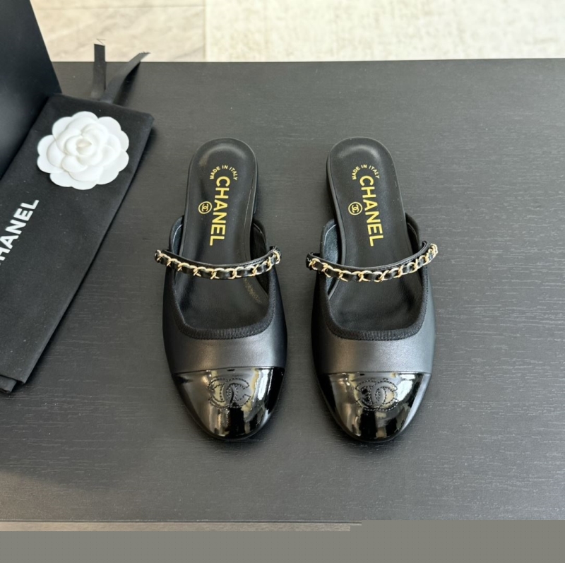 Ch*el slippers